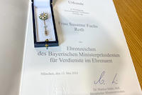 20250602_EhrenzeichenFuchs-2