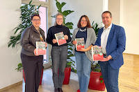 251119_Seniorenbroschuere-3